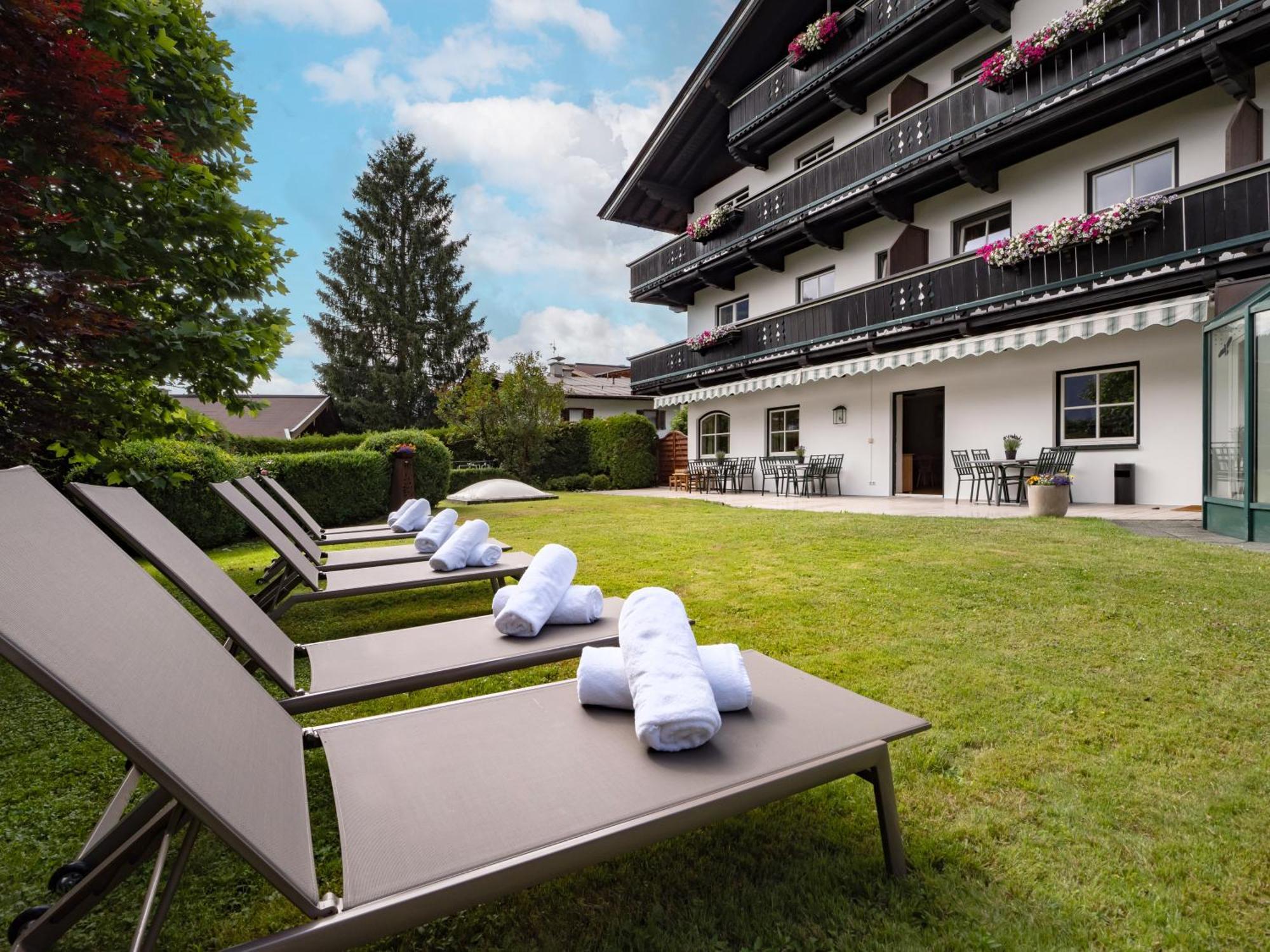 Alpen Glueck Hotel Villa Lisa Garni Kirchberg in Tirol Exterior foto