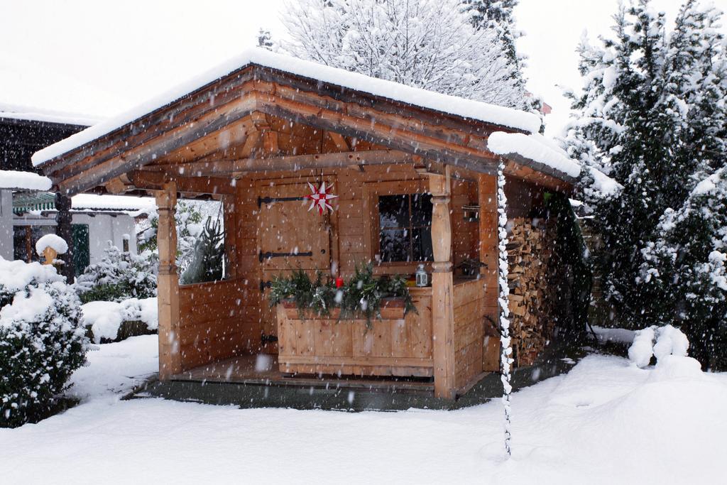 Alpen Glueck Hotel Villa Lisa Garni Kirchberg in Tirol Exterior foto